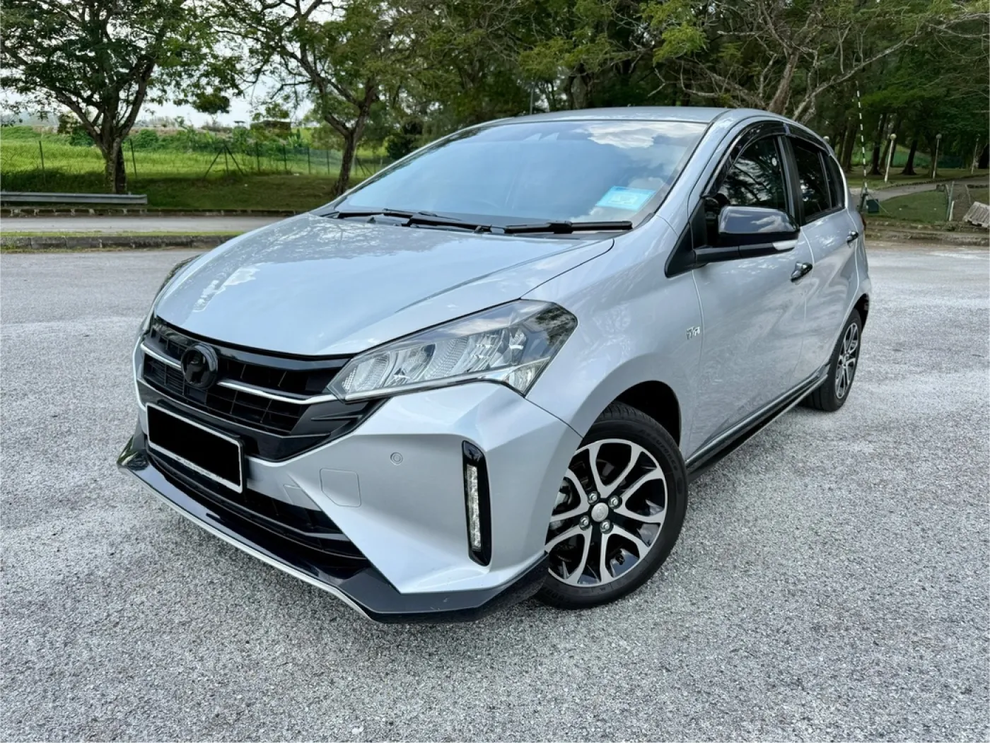 Perodua Myvi 1.5 AV (A) Advance Silver