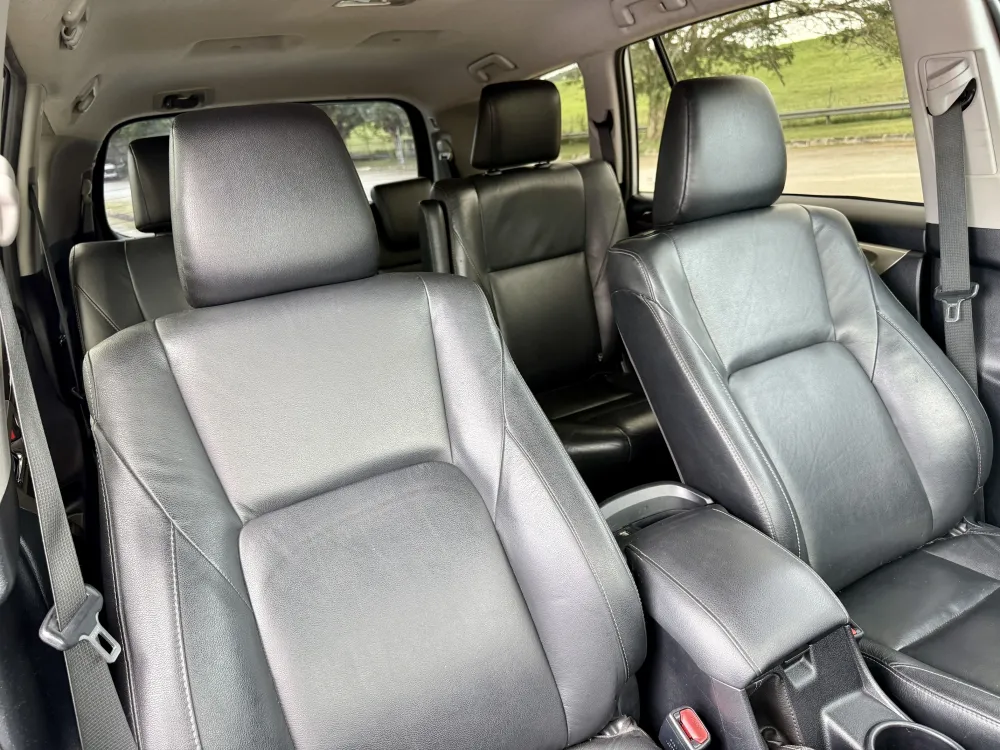 Toyota Innova 2.0 X (A)  7-Seater photo 2