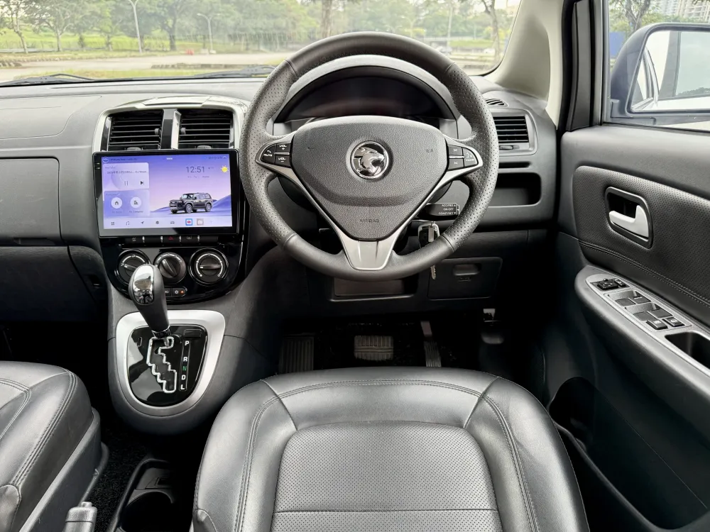 Proton Exora 1.6 (A) Premium White photo 1