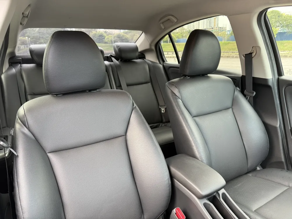 Honda City 1.5 V (A) Gray photo 3