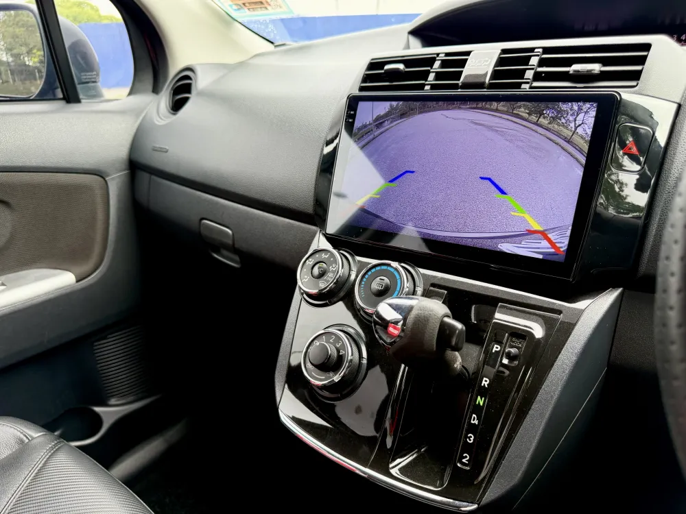 Perodua ALZA 1.5 (A) Advance photo 4