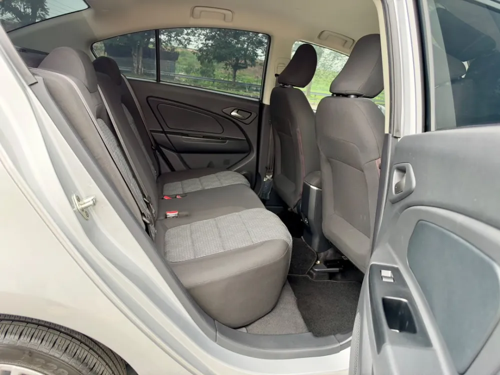 Proton Persona 1.6 (A) Facelift photo 3