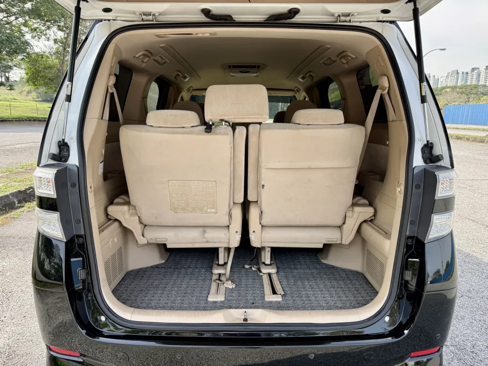 Toyota Vellfire 2.4 (A) 8 Seater photo 4