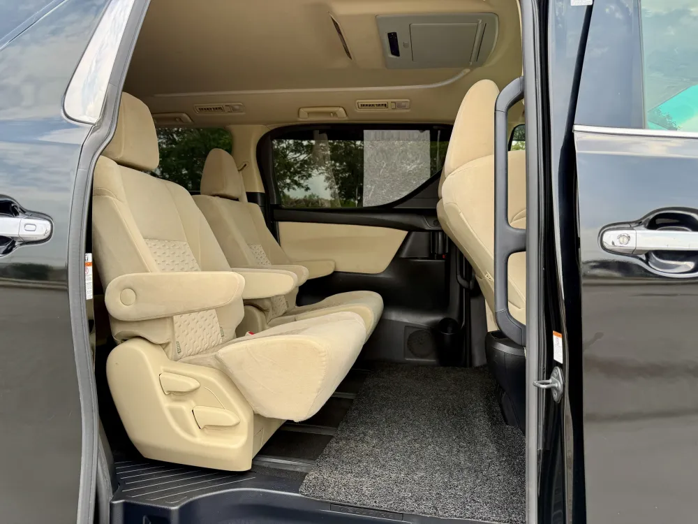 Toyota Vellfire 2.5 (A) ZG 7 Seater photo 3