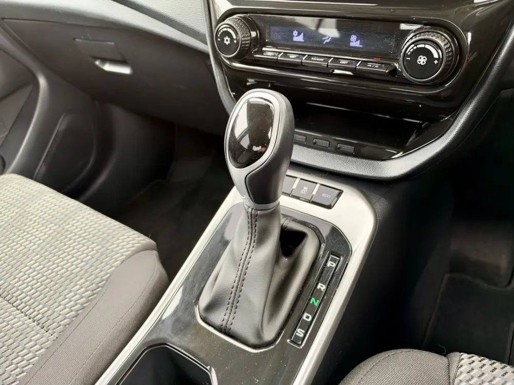 Proton Persona 1.6 (A) Facelift photo 5