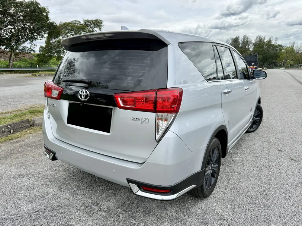 Toyota Innova 2.0 X (A)  7-Seater photo 5